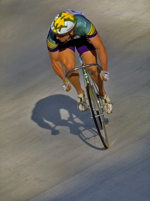 力的年轻球 力的年轻球